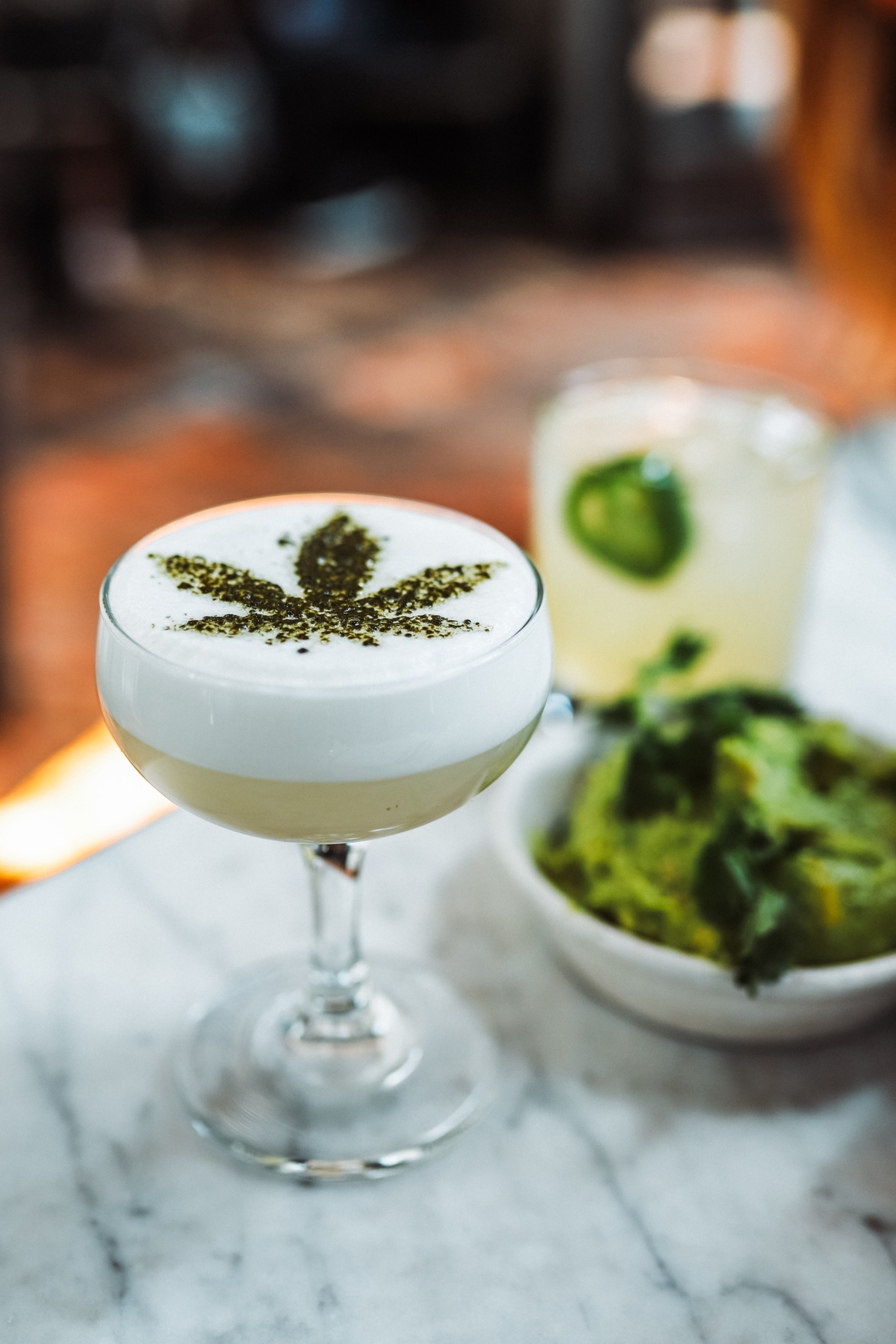 Amsterdam-Hash-Drink-Coffeeshop-Gras-rauchen-Marihuana