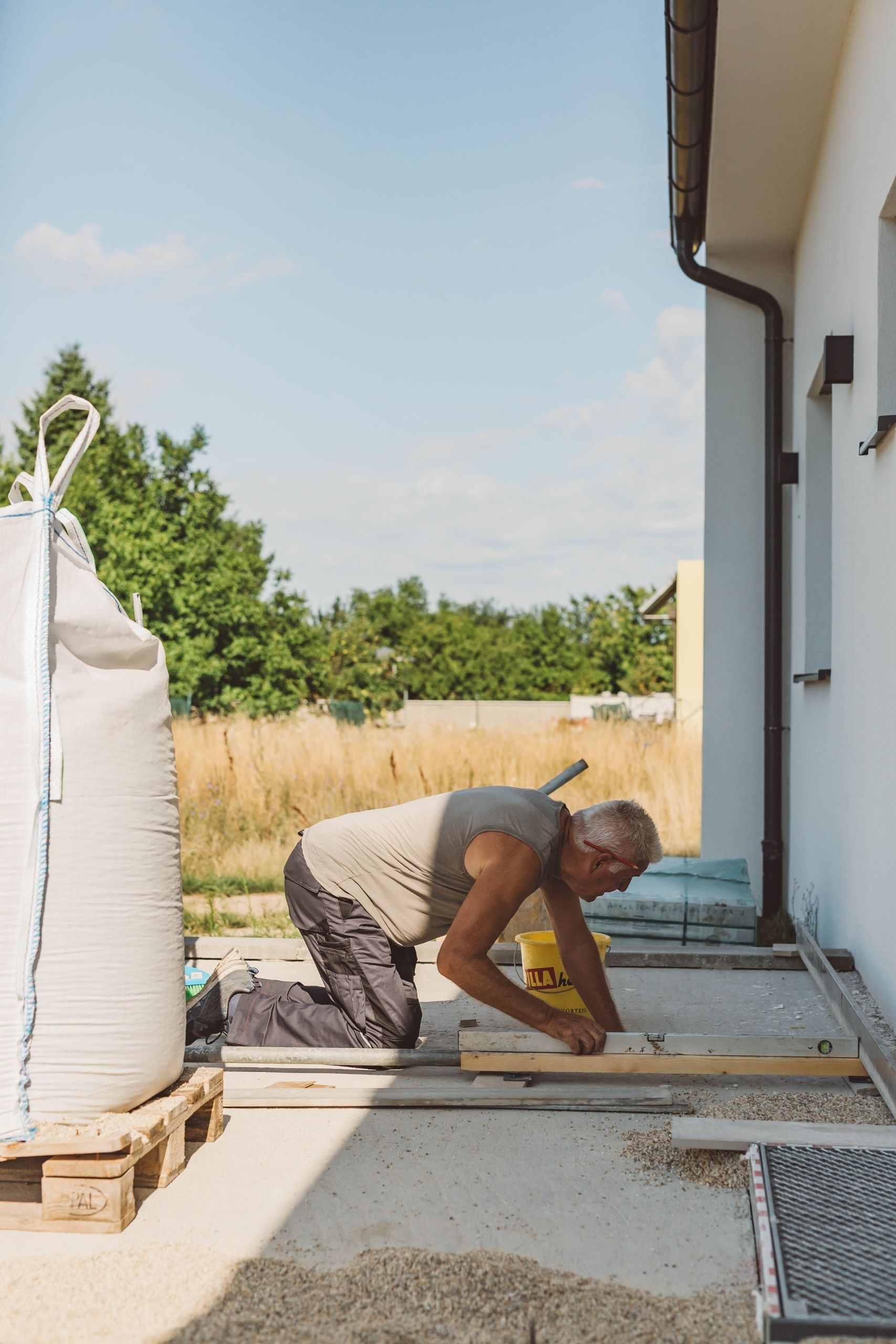 Terrassenplatten verlegen